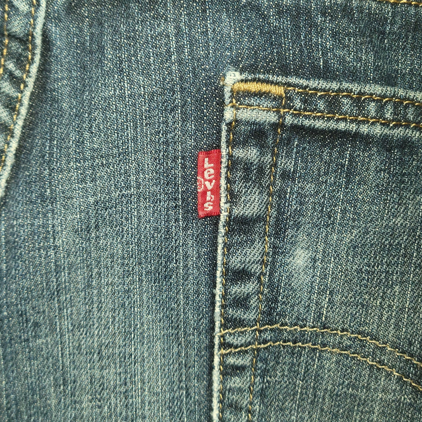 LEVI'S JEANS